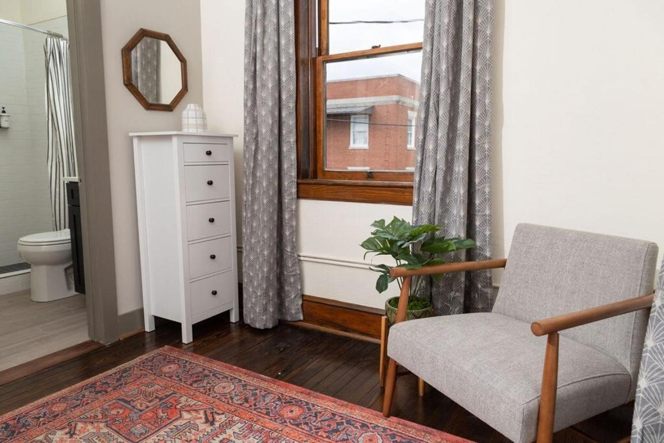 Apartamento Luxury Multi-Unit Historic Building Near Downtown Roanoke Exterior foto